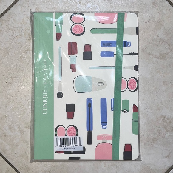 Limited Edition Clinique x Kate Spade Journal - Picture 3 of 4